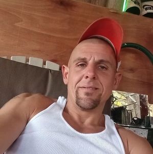 Meet your Posher, Scott